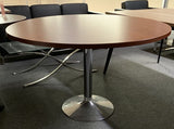 (30% OFF) Round Table with Metal Base